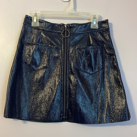 Tucker + Tate Faux Leather Vinyl Zip Front Mini Skirt Dark Blue size 10 - Picture 1 of 12